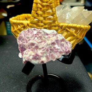 Lepidolite Natural Rough Stone with Flashy Mica and Quartz 79g Energy Healing